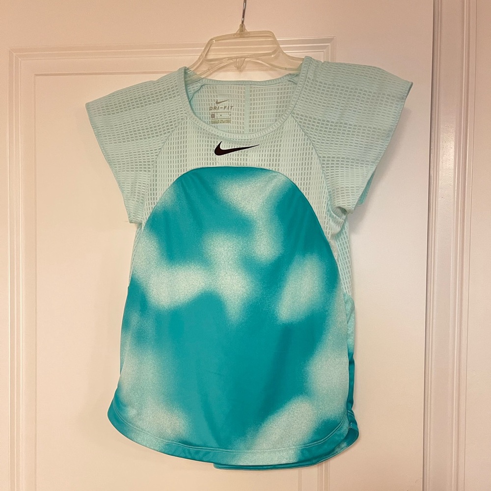 DONATED Kids Nike Dri-fit top
